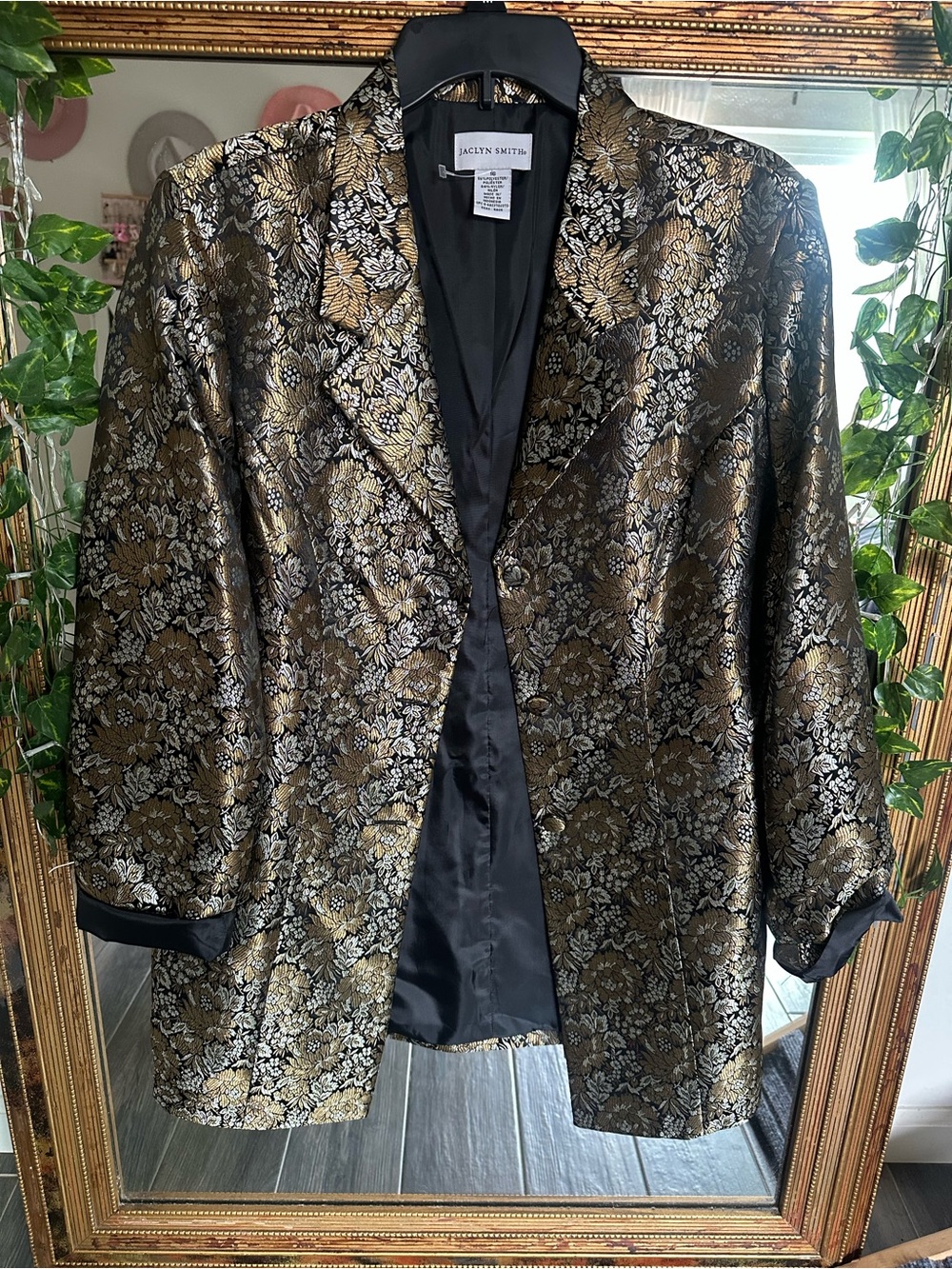 Jaclyn Smith Metallic Gold and Black Floral Brocade Jacket